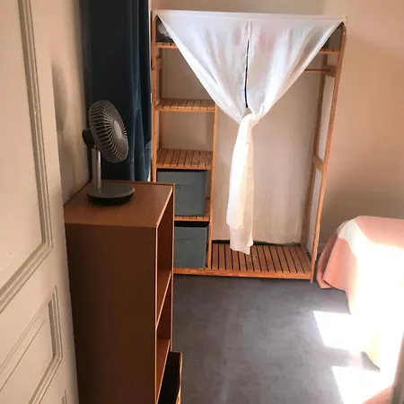 Apartment Au Coeur De La Vieille Nimes